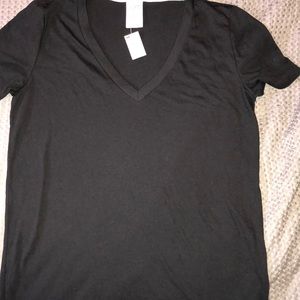 Victoria’s Secret pink v neck tee